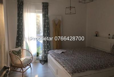 Apartament cu 3 camere semidecomandat în Titan