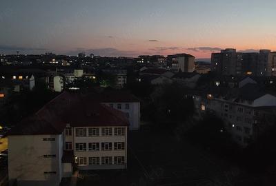 Apartament cu 2 camere decomandat în George Enescu - 1