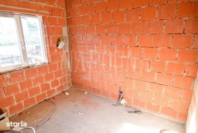 Casă cu 3 camere cu Teren 490 Mp în Central - 3