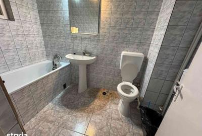 Apartament cu 3 camere decomandat în Inel II - 3