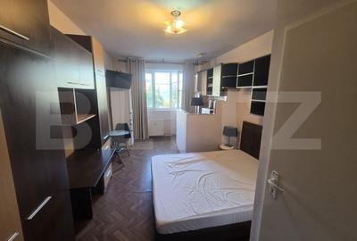 Garsonieră decomandată, mobilată în Dâmbul Rotund