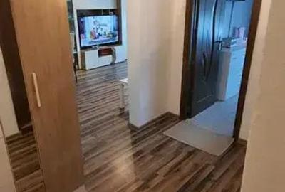 Apartament cu 2 camere decomandat în Dumbrava 2 - 1