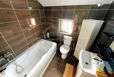 Casă cu 4 camere cu Teren 680 Mp în Ișalnița - 3