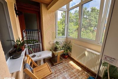 Apartament cu 3 camere decomandat în George Enescu