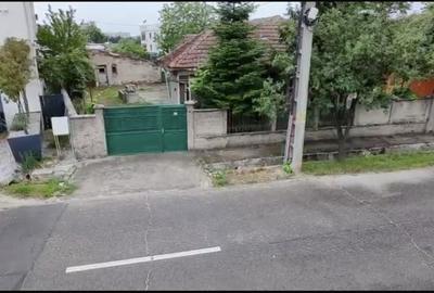 Casă cu 3 camere în Centura - 1