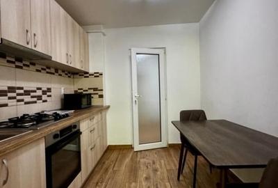 Apartament cu 3 camere decomandat în Podul de Fier - 4