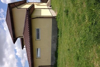 Casă cu 5 camere cu Teren 1400 Mp în Berceni