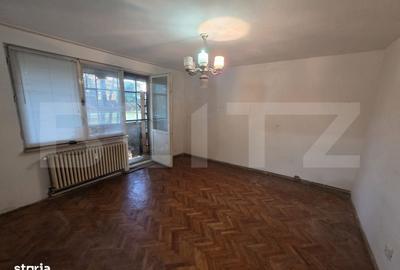 Apartament cu 3 camere decomandat în Tudor