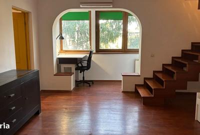 Apartament cu 3 camere în Ultracentral