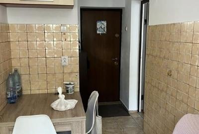 Garsonieră decomandată în Podu Roș - 5
