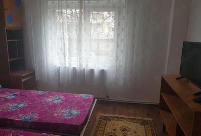 Apartament cu 3 camere decomandat în Central - 2
