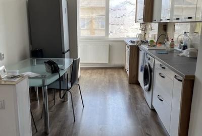 Apartament cu 3 camere în Central - 15