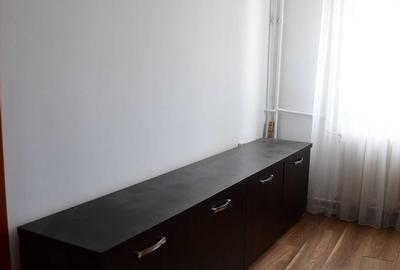 Garsonieră semidecomandată în Gară
