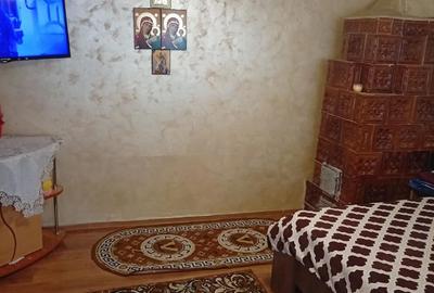 Casă cu Teren 130 Mp în Chercea - 2