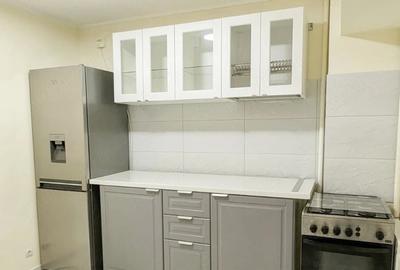 Apartament cu 3 camere semidecomandat în Alba Iulia