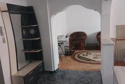 Apartament cu 3 camere decomandat în Central - 6