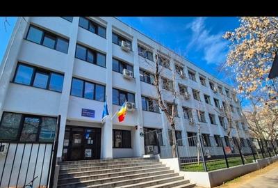 Apartament cu 2 camere decomandat în Băneasa