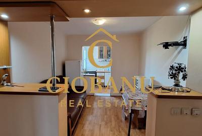 Apartament cu 3 camere decomandat în Craiovița Nouă - 2