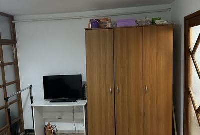 Garsonieră în 9 Mai - 1