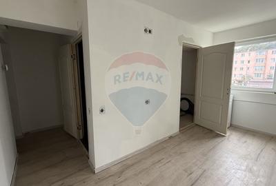 Apartament cu 2 camere semidecomandat în Central - 9