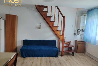 Apartament cu 2 camere decomandat în 13 Decembrie - 1