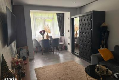 Apartament cu 3 camere în Central - 1