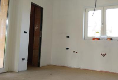 Casă cu 3 camere cu Teren 413 Mp în Cetate - 5