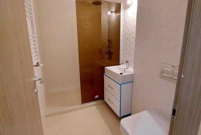 Apartament cu 2 camere decomandat în Politehnica