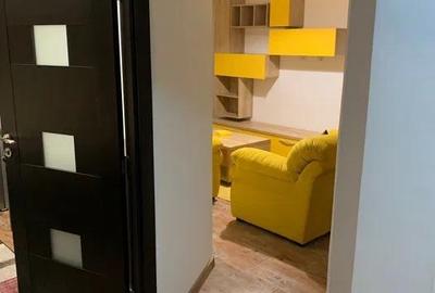 Apartament cu 3 camere decomandat în Nicolina - 2