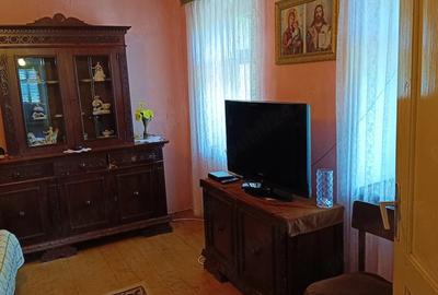 Casă cu 3 camere cu Teren 700 Mp în Exterior Vest