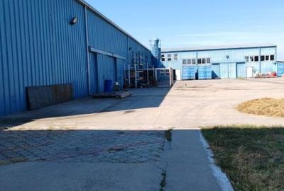 Spațiu industrial, de 2,935 mp, în Periferie - 2