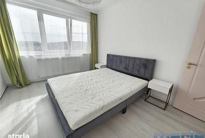 Apartament cu 2 camere decomandat în 22 Decembrie 1989