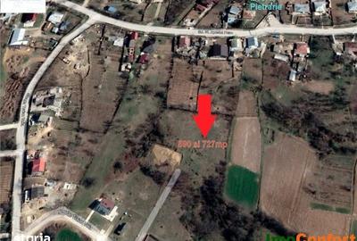 Teren de 290 mp, în Bârnova