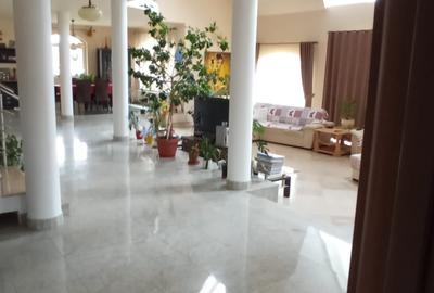 Casă individuală cu 7 camere cu Canalizare în Sângeorgiu de Mureș - 4