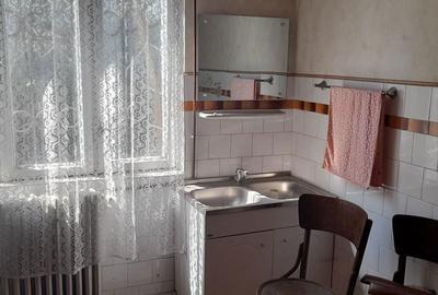 Casă cu 6 camere cu Teren 394 Mp în Central - 14