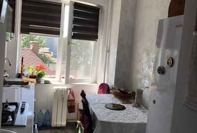 Apartament cu 2 camere semidecomandat în Sud