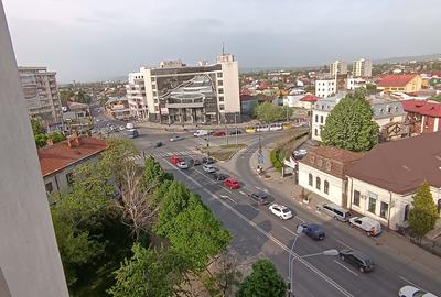 Apartament cu 2 camere decomandat în Ultracentral
