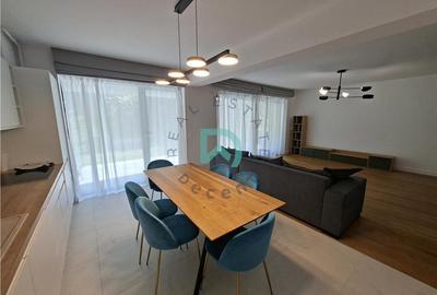 Apartament cu 3 camere decomandat în Drumul Poienii