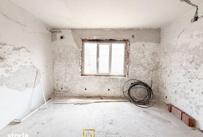 Casă cu 6 camere cu Teren 720 Mp în Șega - 6