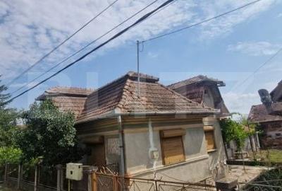 Casă cu 3 camere în Războieni-Cetate