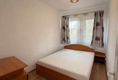 Apartament cu 2 camere semidecomandat în Mărăști