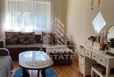 Apartament cu 3 camere în Lipovei