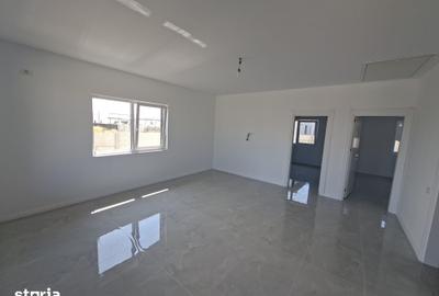 Casă cu 3 camere cu Teren 350 Mp în Berceni