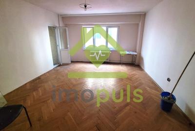 Apartament cu 3 camere decomandat în Lipovei - 1