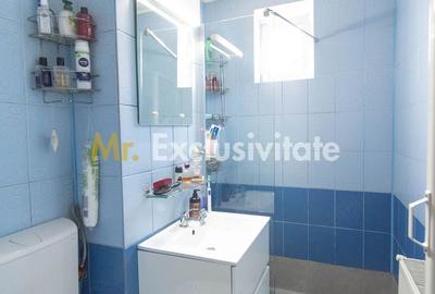 Apartament cu 3 camere semidecomandat în Mărășești