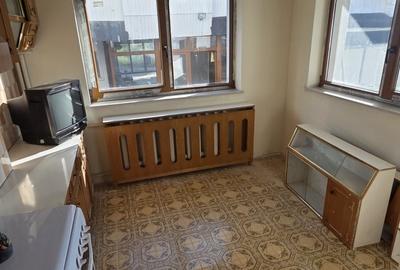 Casă individuală cu 8 camere cu Canalizare în Păulești - 8