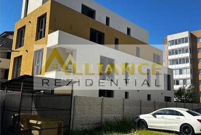 Apartament cu 2 camere decomandat în Sud