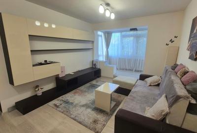 Apartament cu 3 camere semidecomandat în Titan