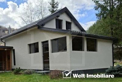 Casă individuală cu 4 camere cu Teren 768 Mp în Dealu Mare