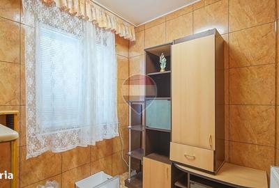 Casă cu 3 camere în Central